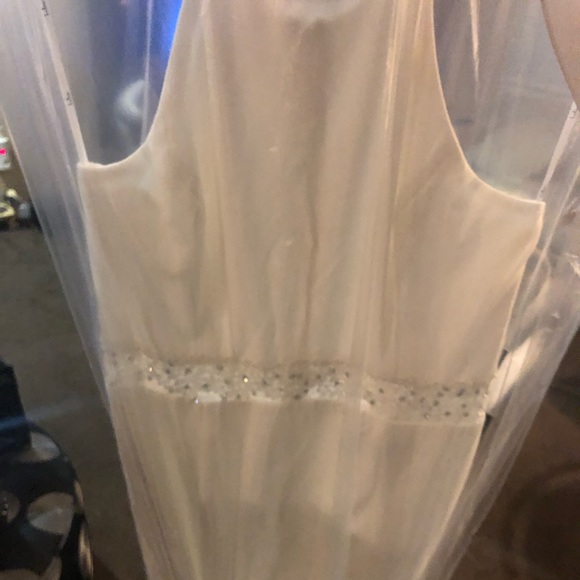 White Long Dress - Picture 2 of 3